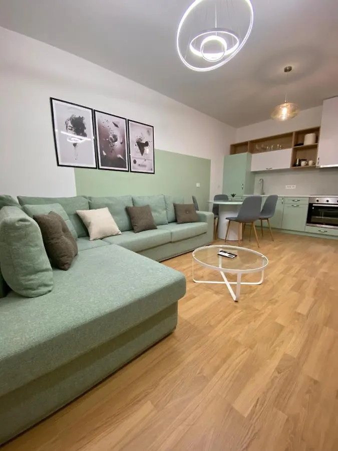 Tirana Primo Apartment 0*,
